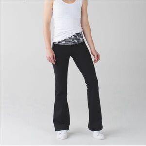 Lululemon Black Wide Leg Groove Yoga Pants Ying Yang Leggings Flare White